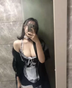 大胸整容脸好活