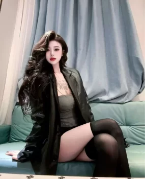 兼职小美女