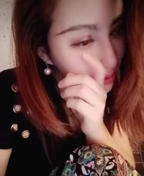 妖艳型大眼睛熟女