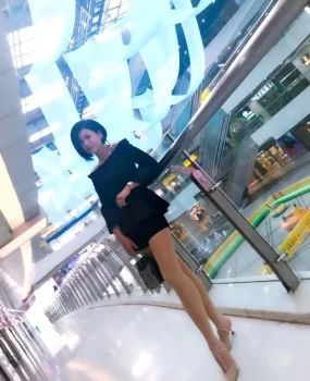 南京小市附近的模特御姐
