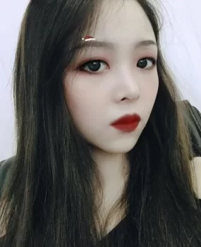 看着特别清纯，干起来别提多会玩了，内射的