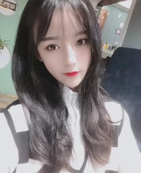 周末时体验的一个高颜值性感迷人嫩妹