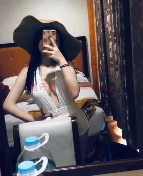 c罩杯徐汇学生妹