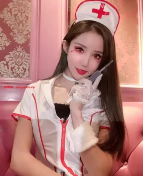 高颜值身材好的温柔妹子情趣丝袜。冰火毒龙。